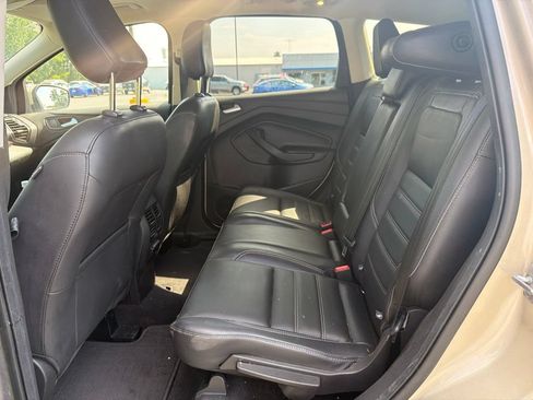 Used 2018 Ford Escape Titanium AWD/4WD image 11