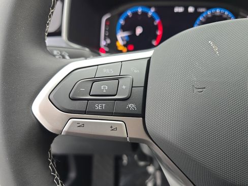 New 2026 Volkswagen Taos SEL AWD/4WD image 16