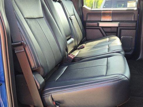 Used 2022 Ford F350 Lariat AWD/4WD image 8