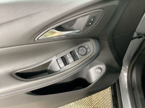 Used 2026 Buick Encore GX Sport Touring w/ Comfort Package image 13