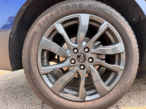 Used 2023 Chevrolet Equinox RS w/ RS Leather Package FWD image 37