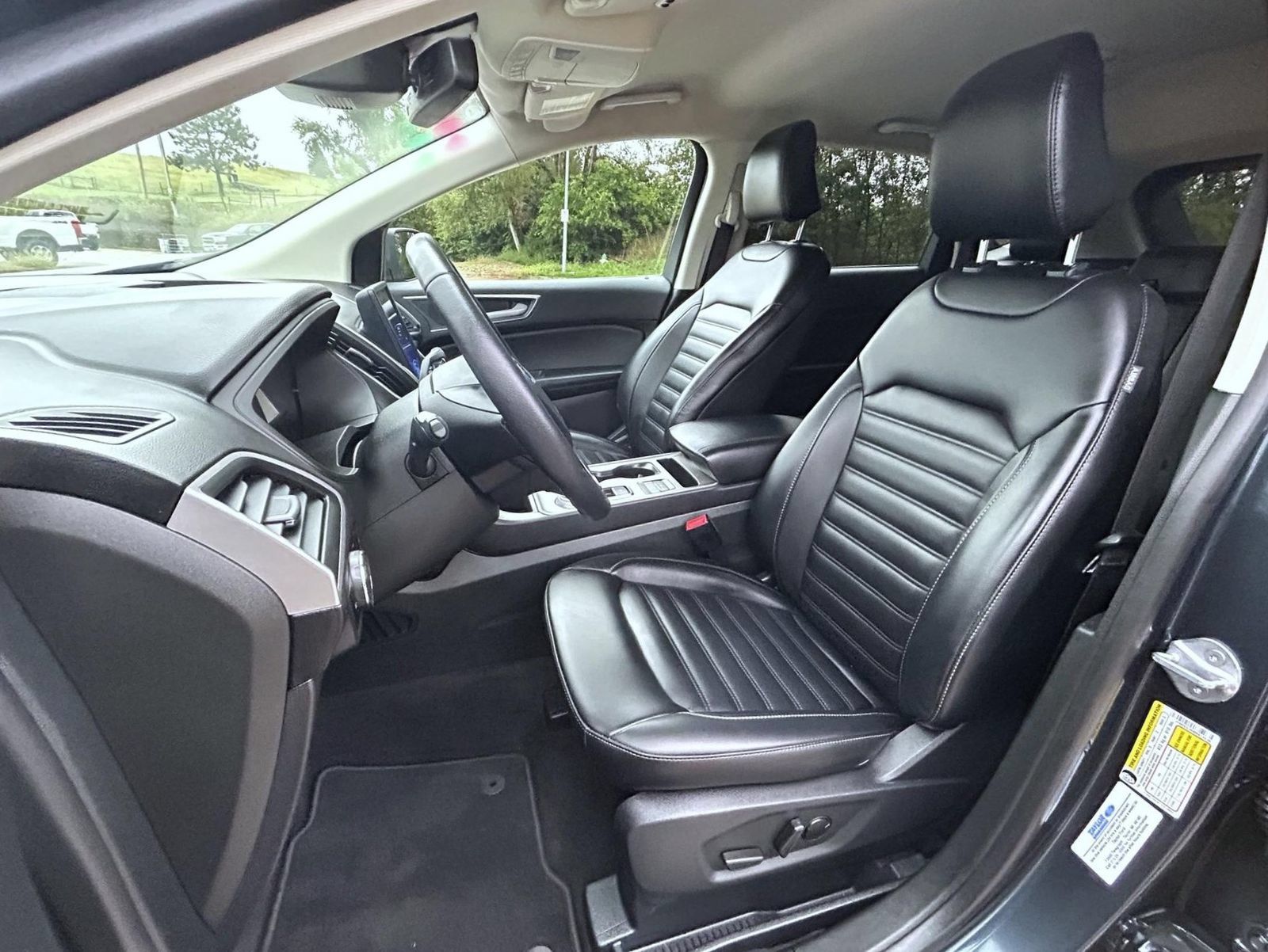 Used 2024 Ford Edge SEL w/ Convenience Package AWD/4WD image 10