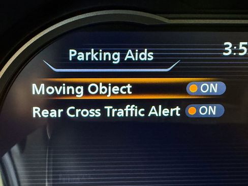 Used 2018 Nissan Kicks SR image 21