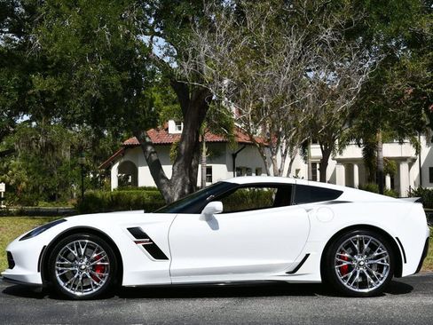Used 2017 Chevrolet Corvette Grand Sport RWD image 22