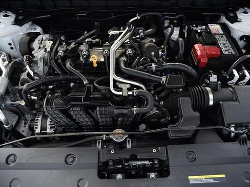 Used 2024 Nissan Altima 2.5 SR image 23