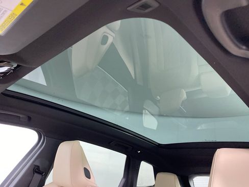 New 2026 BMW X3 xDrive30 w/ Premium Package image 16