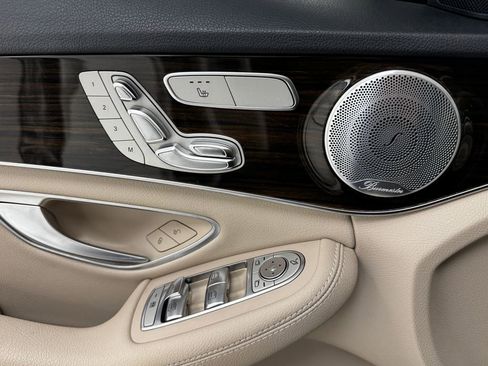 Used 2018 Mercedes-Benz C 300 4MATIC Sedan image 27