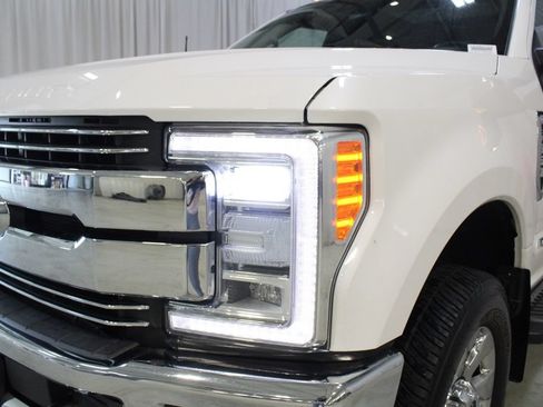 Used 2019 Ford F350 Lariat w/ Lariat Ultimate Package AWD/4WD image 35