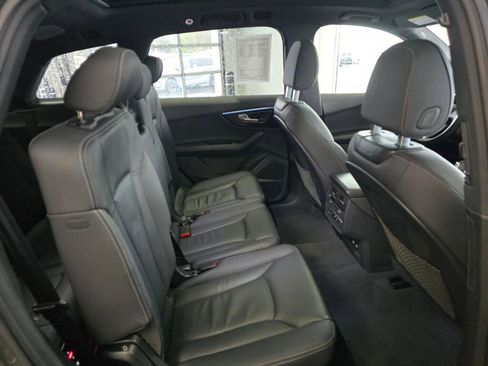 Used 2025 Audi Q7 3.0T Premium Plus image 42