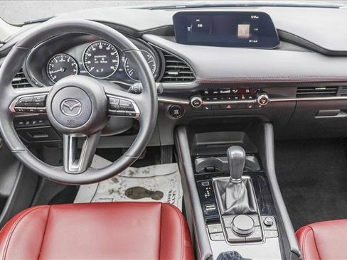 Used 2025 MAZDA MAZDA3 s image 24