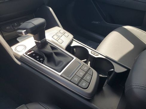New 2026 Kia Sportage SX FWD image 19