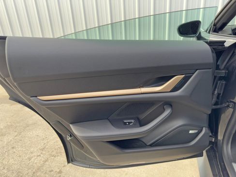 Used 2025 Porsche Taycan 4S w/ Premium Package image 49