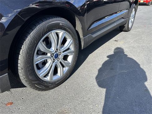 Certified 2021 Ford Edge Titanium w/ Cargo Accessory Package image 12