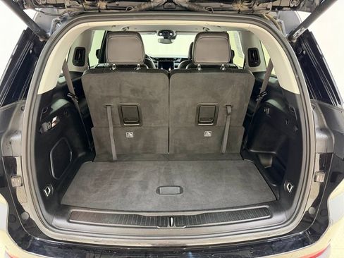 Used 2022 Jeep Grand Cherokee L Limited image 5