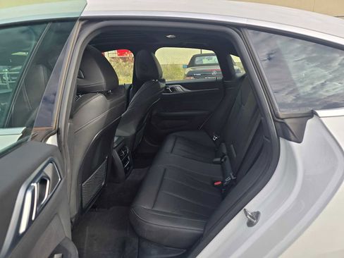 Used 2023 BMW i4 eDrive40 image 18