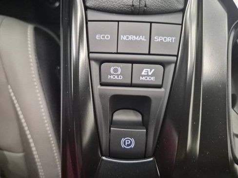 New 2026 Toyota Camry SE FWD image 70