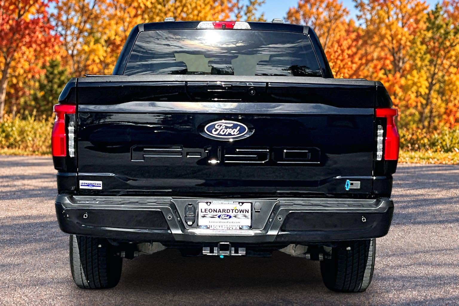 Used 2024 Ford F150 Lightning Flash AWD/4WD image 5
