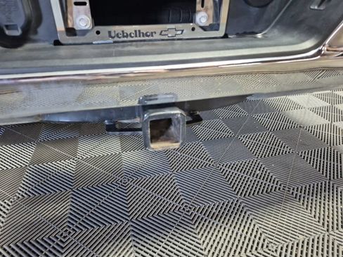 Certified 2025 Chevrolet Silverado 1500 W/T RWD image 19
