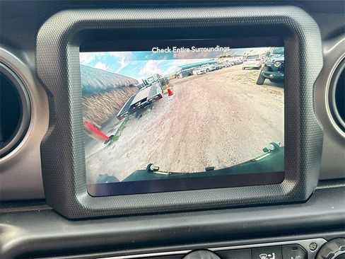 Used 2022 Jeep Wrangler Unlimited Sport S image 15