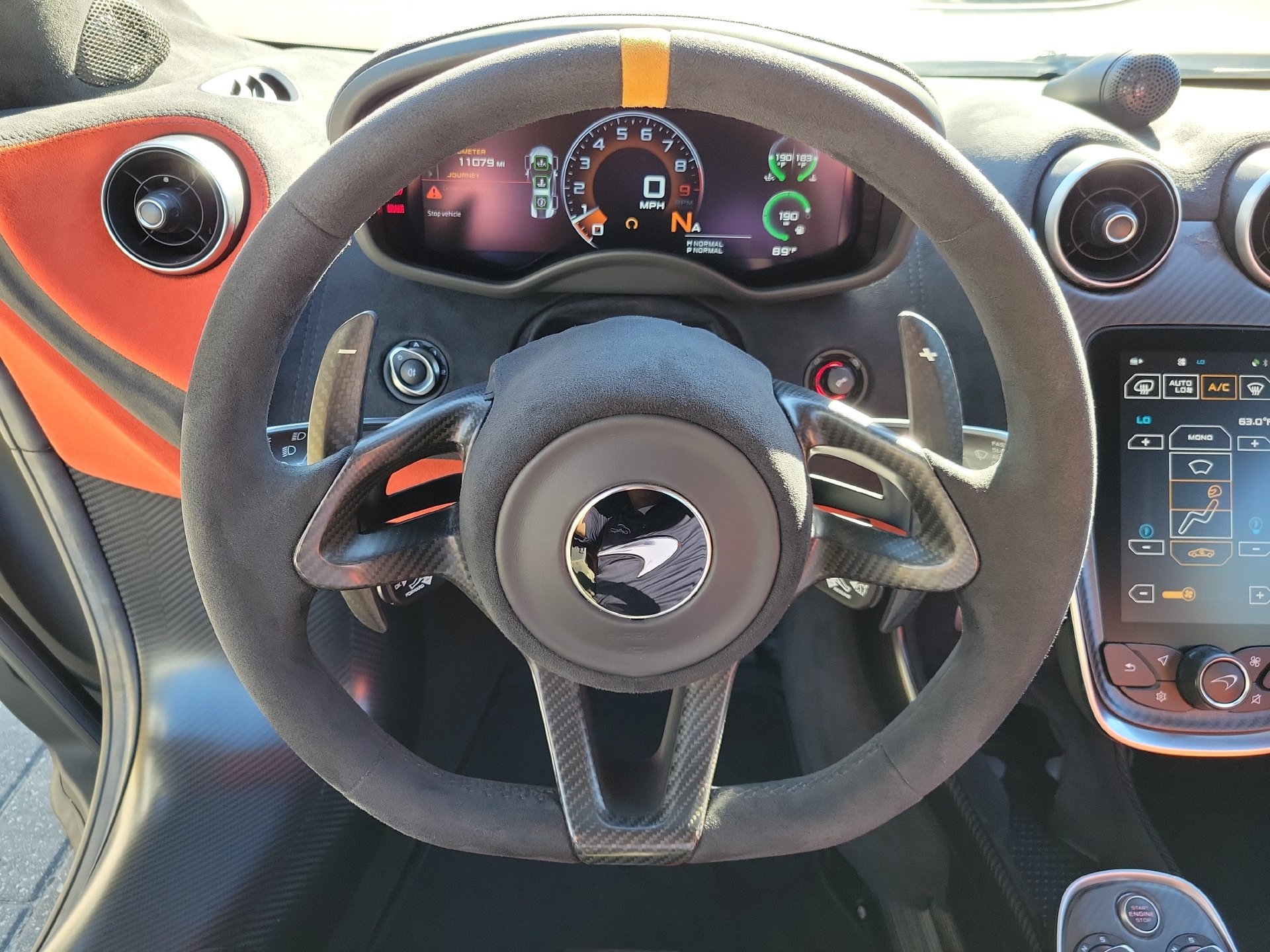 Used 2019 McLaren 600LT RWD image 18