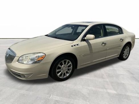 Used 2010 Buick Lucerne CXL FWD image 3
