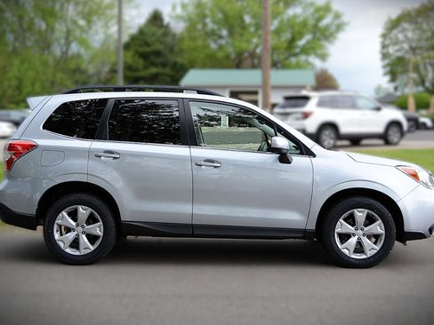 Used 2014 Subaru Forester 2.5i Limited w/ Popular Package #2 image 4