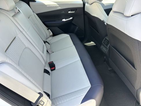 New 2026 Nissan Leaf Platinum+ w/ Cargo Package (Platinum+) image 11