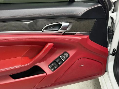 Used 2015 Porsche Panamera GTS image 15