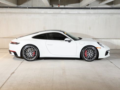 Certified 2022 Porsche 911 Carrera 4S AWD/4WD image 8