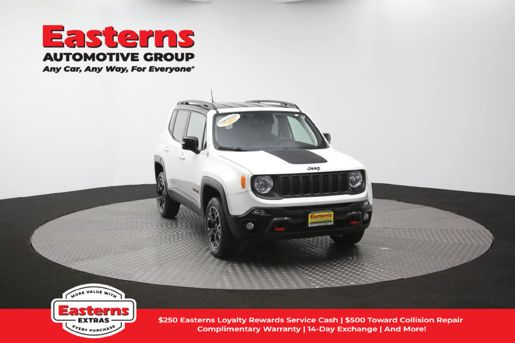 Used 2023 Jeep Renegade Trailhawk AWD/4WD image 52