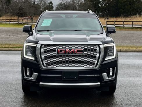 Used 2024 GMC Yukon XL Denali image 5