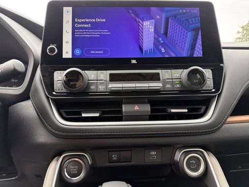 New 2026 Toyota Grand Highlander Limited image 16