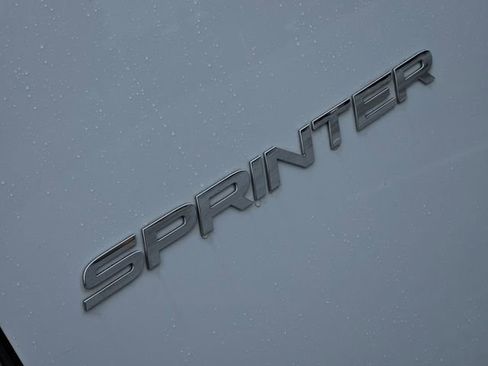 Used 2024 Mercedes-Benz Sprinter 3500 image 22