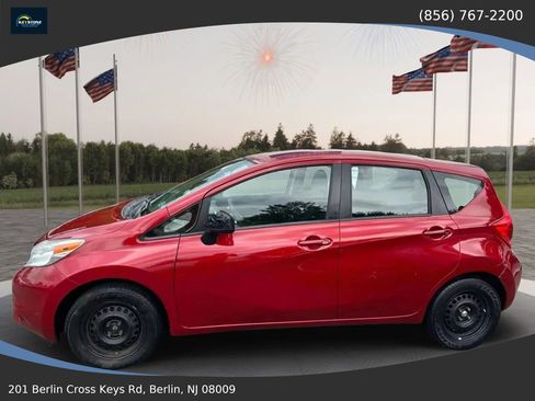 Used 2015 Nissan Versa Note SV image 2