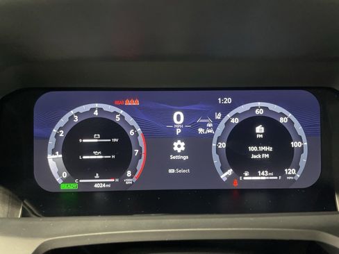 Used 2025 Toyota Tacoma 4x4 Double Cab Hybrid image 39