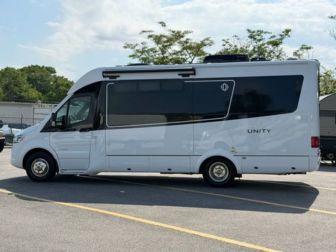 Used 2024 Mercedes-Benz Sprinter 3500 image 6