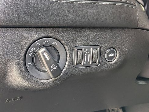 Used 2019 Dodge Charger Scat Pack w/ Daytona Edition Group image 15