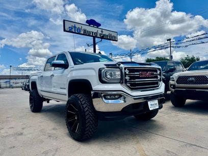 Used 2018 GMC Sierra 1500 SLT w/ SLT Premium Package