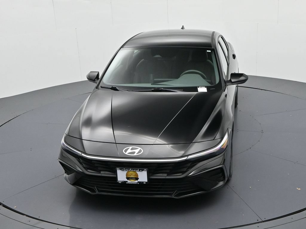Used 2024 Hyundai Elantra SEL FWD image 16