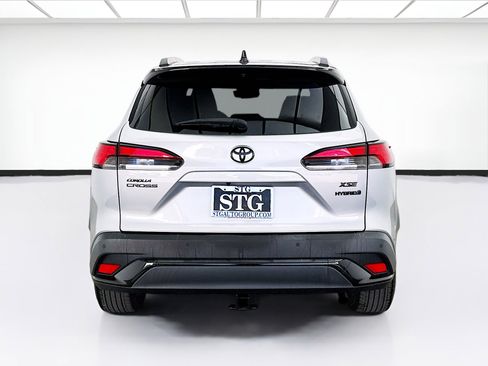 Used 2024 Toyota Corolla Cross AWD Hybrid w/ Convenience Package image 5
