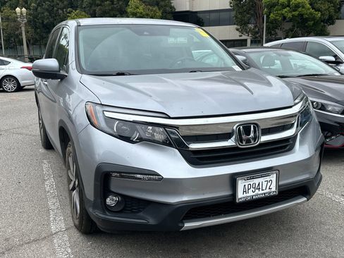 Used 2019 Honda Pilot EX image 2