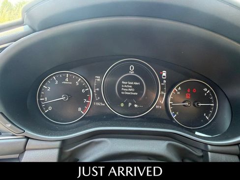 Used 2025 MAZDA MAZDA3 s Sport FWD image 21