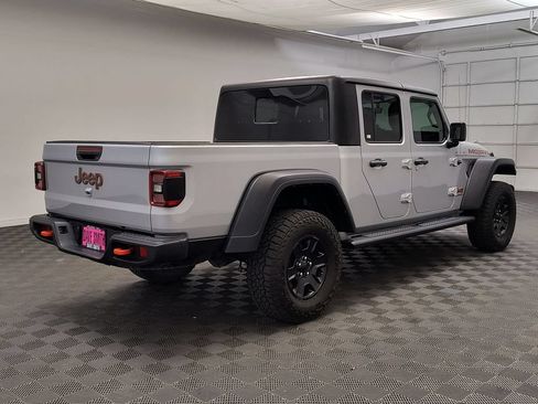 Used 2023 Jeep Gladiator Mojave w/ LED Lighting Group AWD/4WD image 9