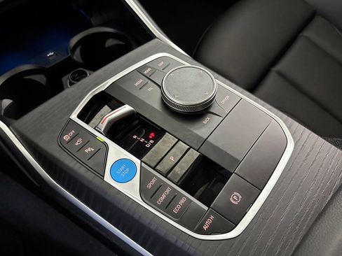 New 2026 BMW i4 xDrive40i w/ Premium Package image 17