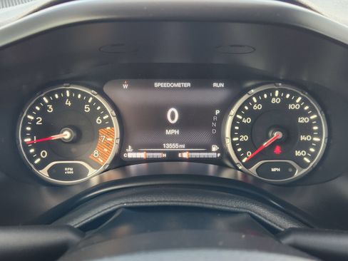 Used 2023 Jeep Renegade Limited AWD/4WD image 19