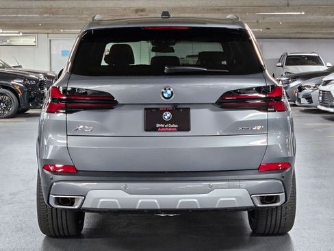 Certified 2026 BMW X5 xDrive40i w/ Climate Comfort Package AWD/4WD image 6