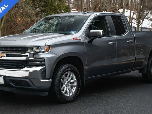Used 2020 Chevrolet Silverado 1500 LT w/ All-Star Edition image 3