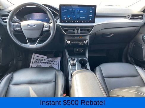 Used 2024 Ford Escape Platinum image 6