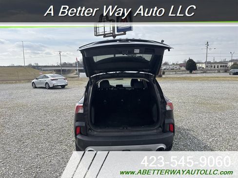 Used 2020 Ford Escape Titanium AWD/4WD image 13