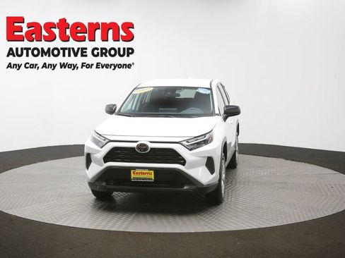 Used 2024 Toyota RAV4 LE image 51